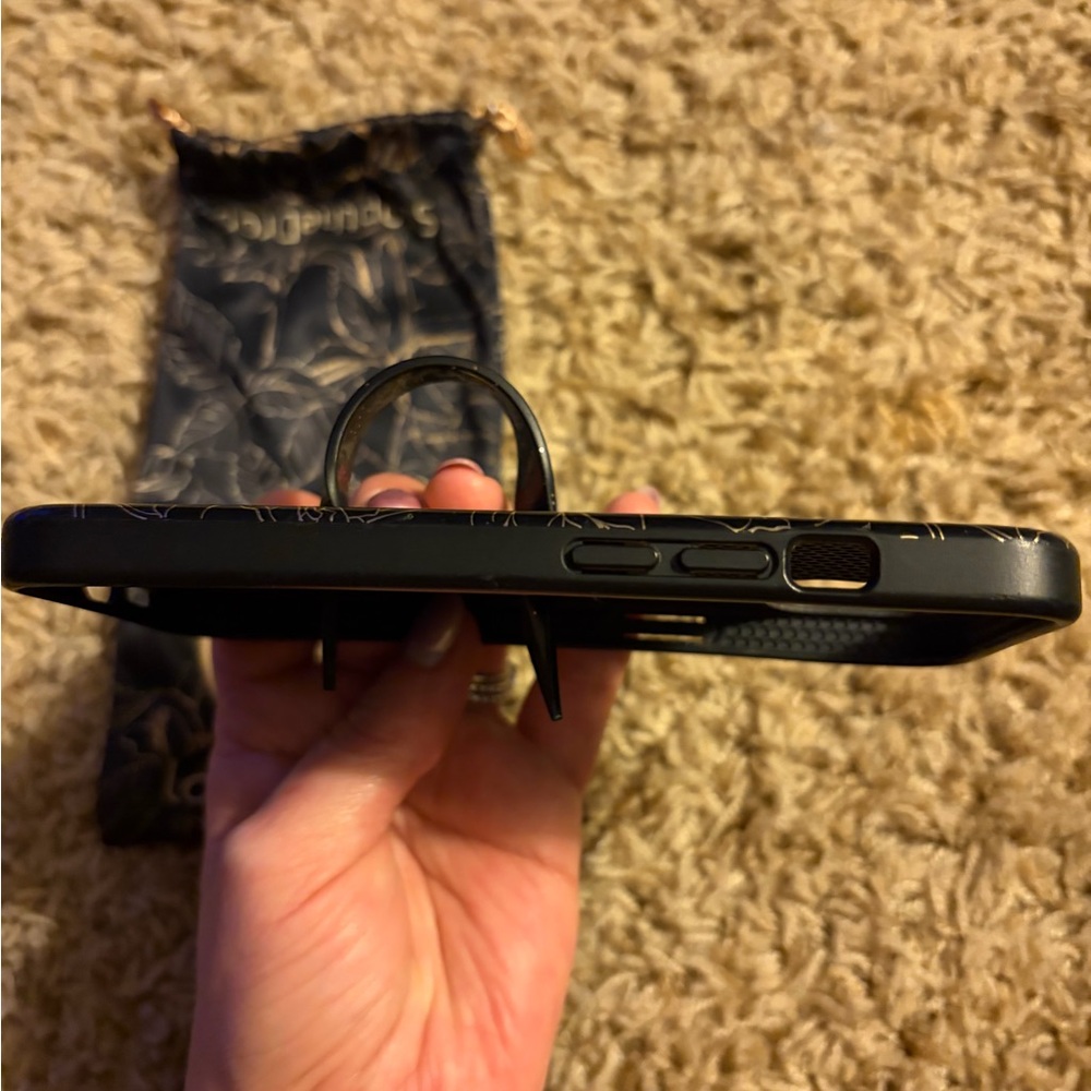 Loopy Case Black Floral iPhone13 Case - Picture 5 of 7